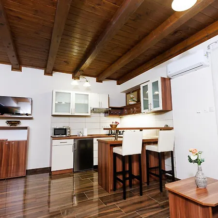 Daire Nemeth Apartmanhazak